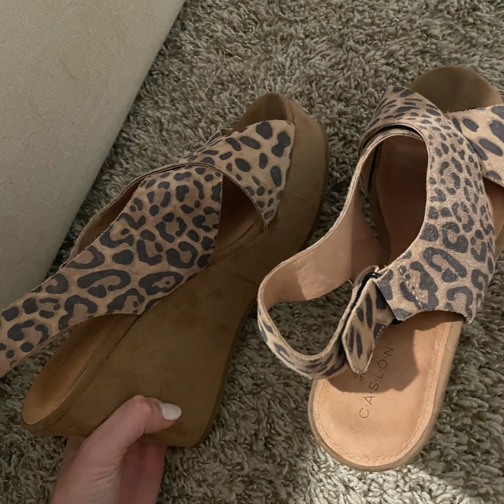 Leopard wedge - Picture 3 of 4